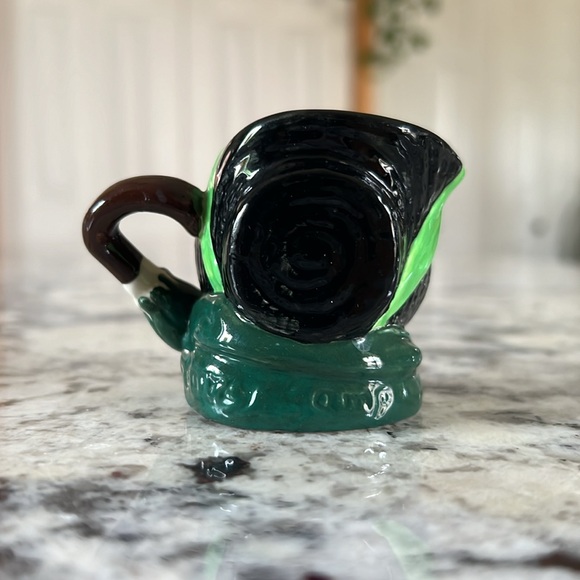 Mini Sairey Gamp Royal Doulton Toby Jug - Picture 8 of 10